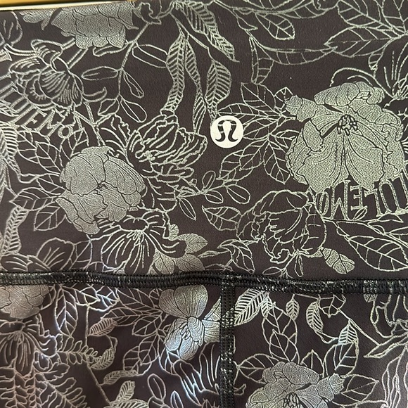 Lululemon black metallic floral print short legging, size 4. - Picture 3 of 4